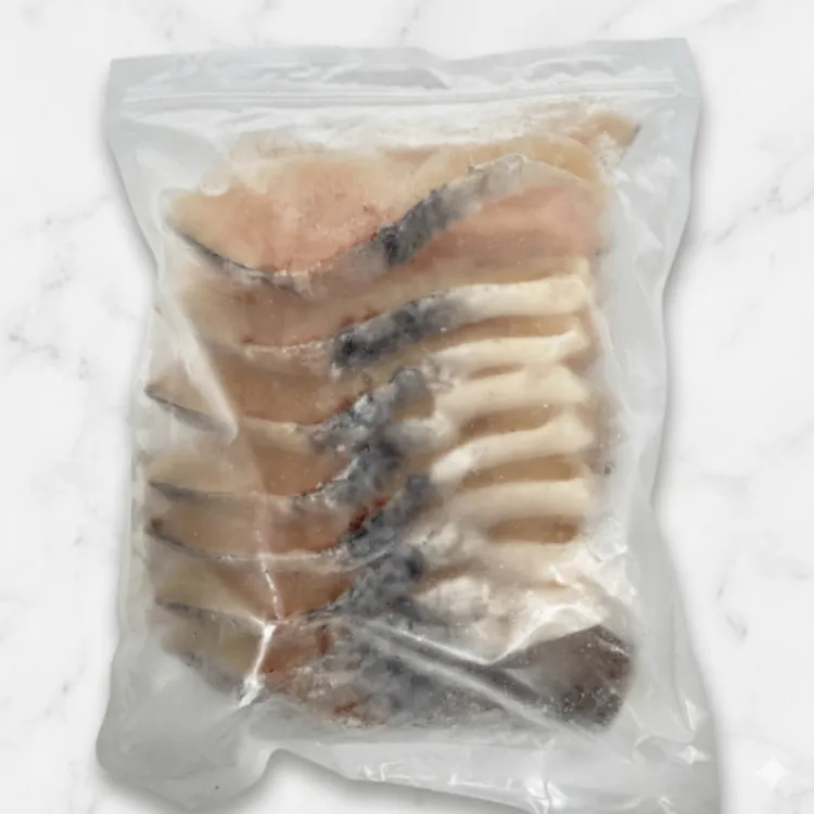 国産 真鱈 骨取り切身 40g×20枚（800g） 無塩 無添加 冷凍 骨取り マダラ 切り身  