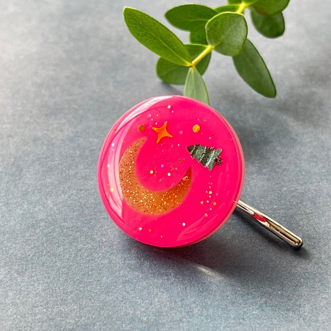 【ハンドメイド】ピンク　メルヘンカラー ポニーフック 〜星降る幻想のツリーナイト〜 