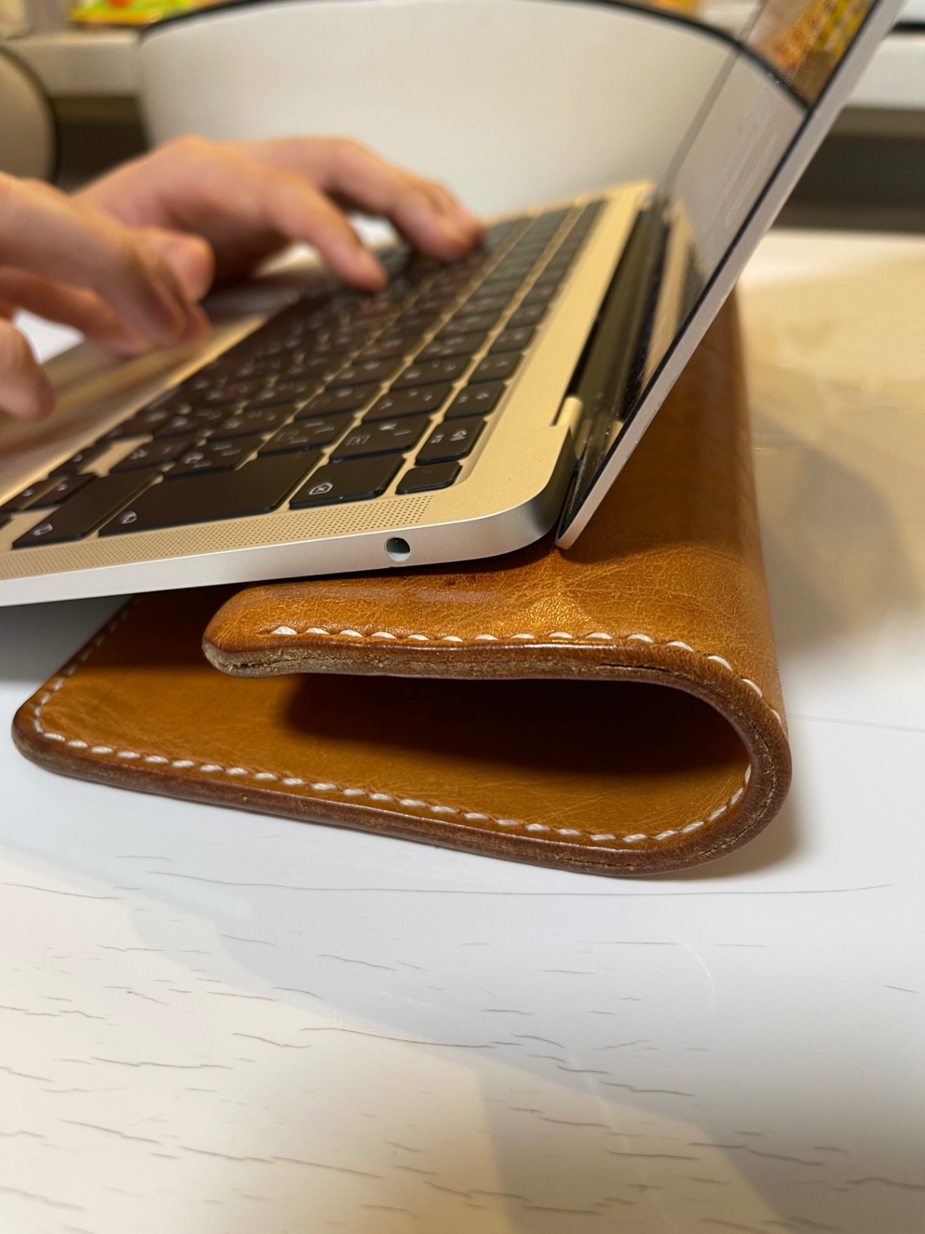 MacBook 13インチ専用｜本革 pcケース 牛ヌメ革  Neo/Air/ Pro レザーケース