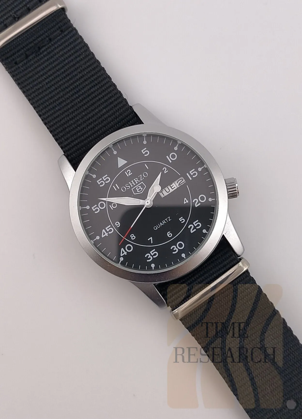機能性特化型ミリタリー【デイデイト機能/新品】 カーキ文字盤/NATOベルト ④
