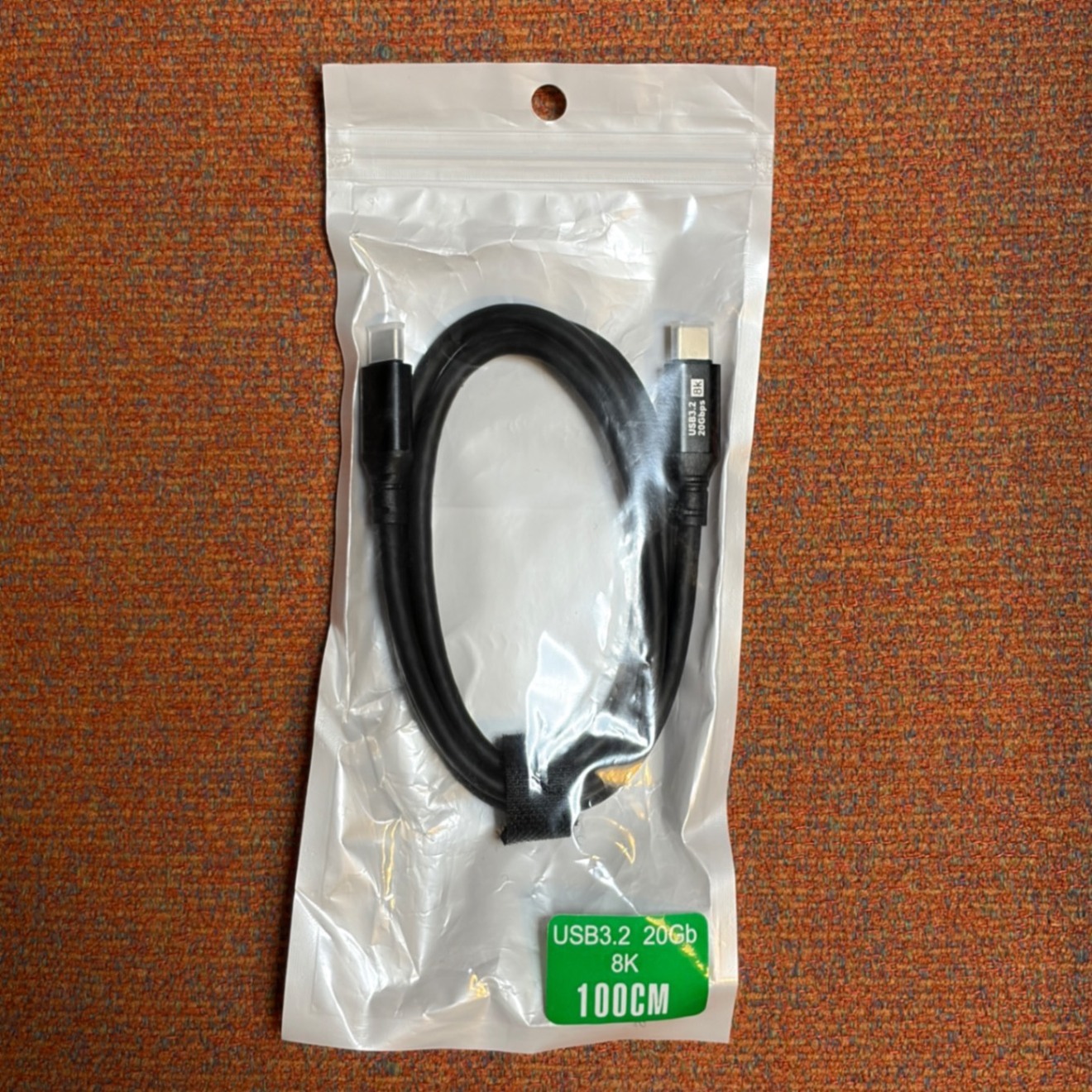 USB-Cケーブル 1.0m USB 3.2 Type-C Gen2 20Gbps 8K対応 PVC