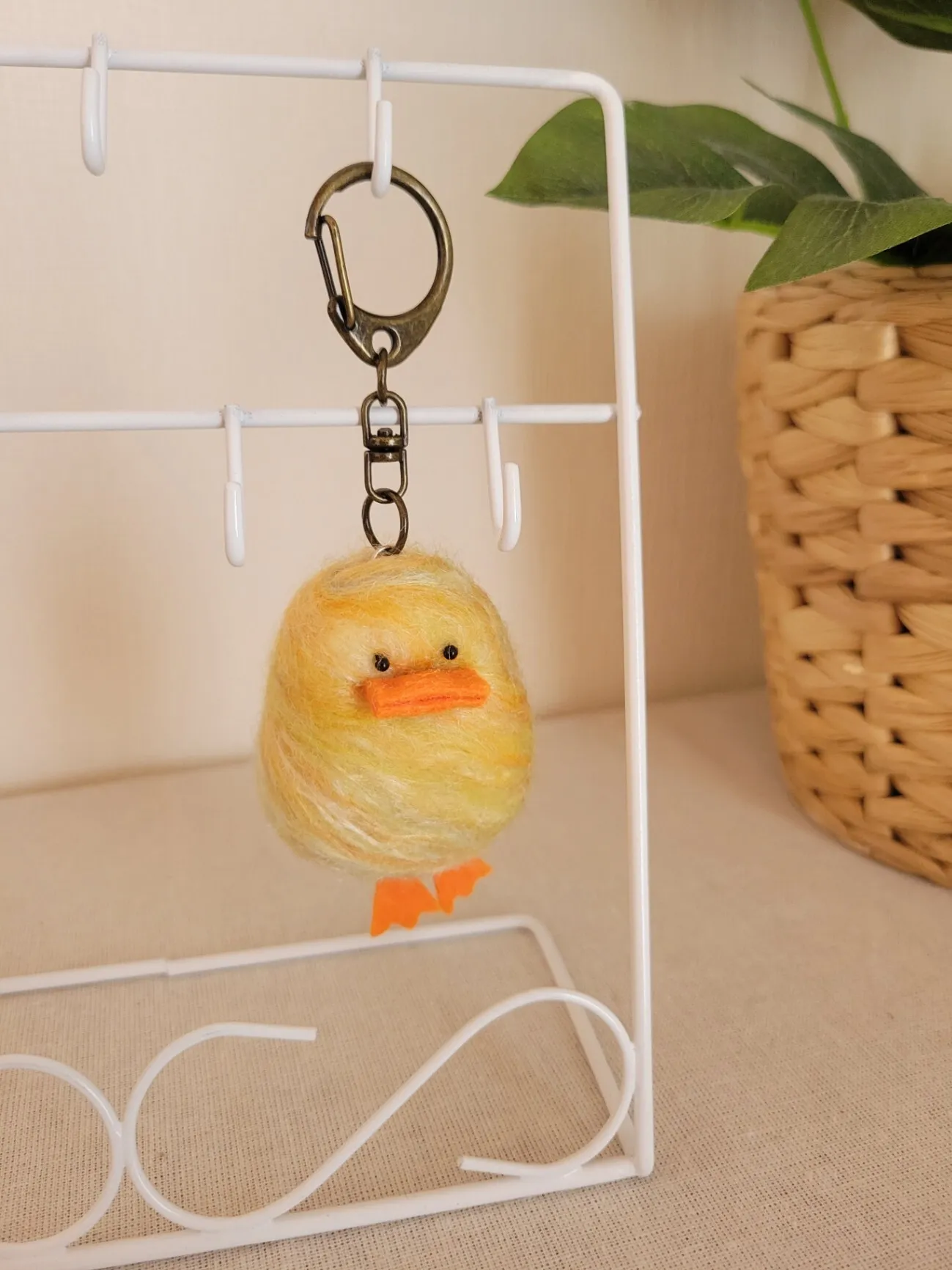 【ハンドメイド】惑星あひるのチャーム