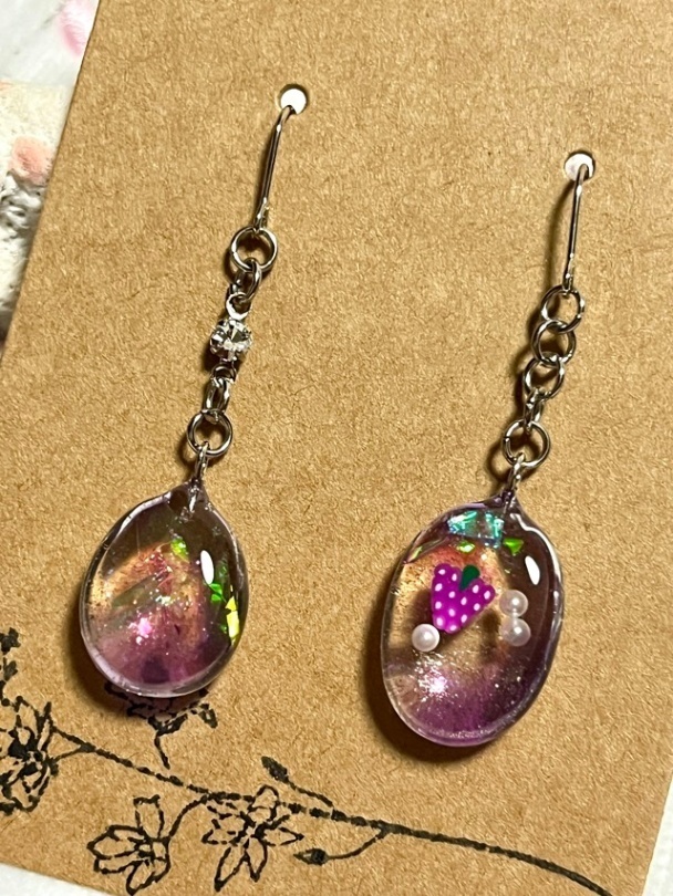 ぶどうサイダー🍇キラキラフックピアス【リベポ払い歓迎🎉】