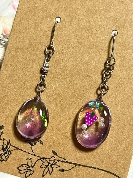 ぶどうサイダー🍇キラキラフックピアス【リベポ払い歓迎🎉】