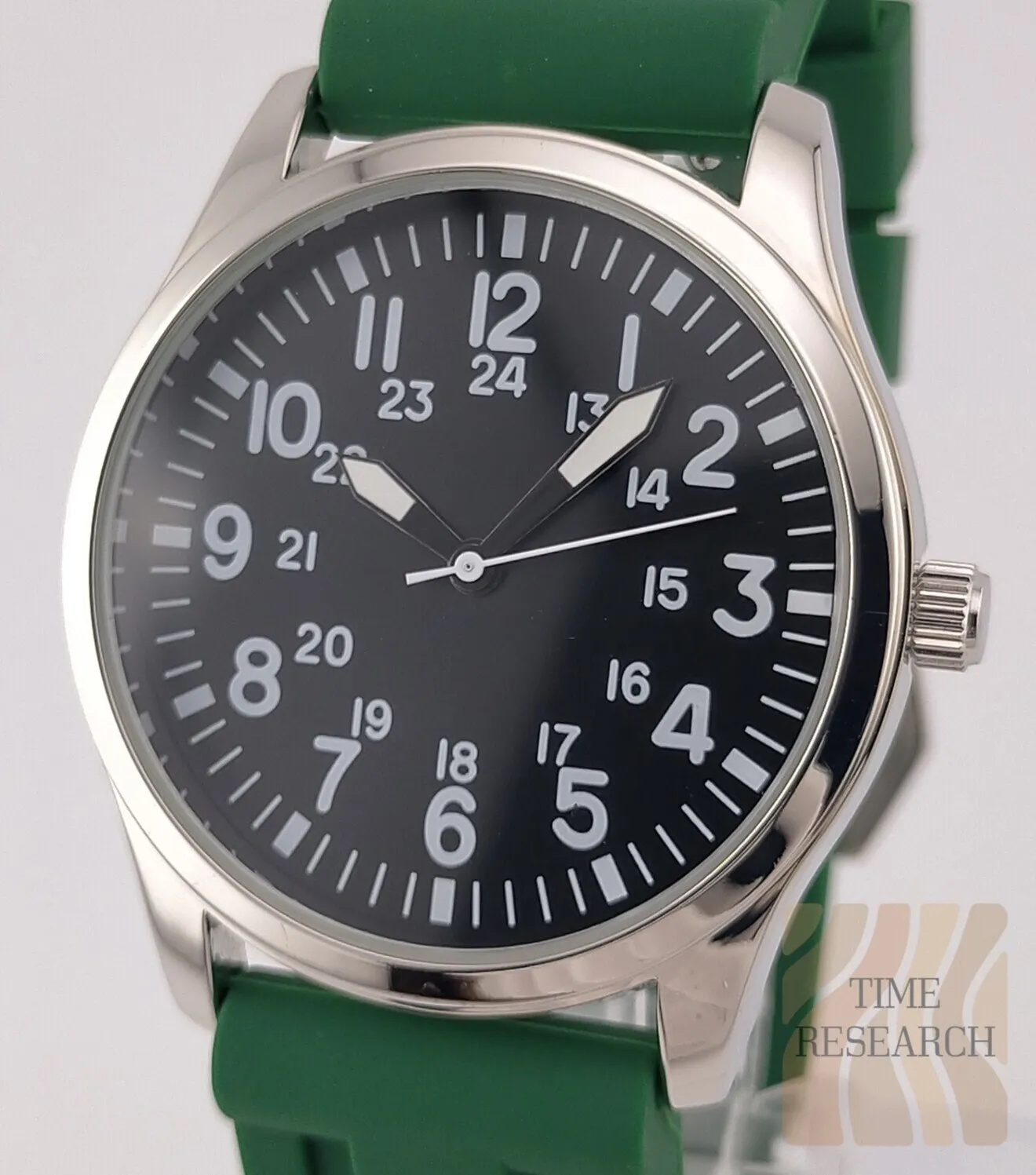 【軍事腕時計をラバーバンドでとことん使い倒す/新品】フイッシュテール尾錠装備 ⑥