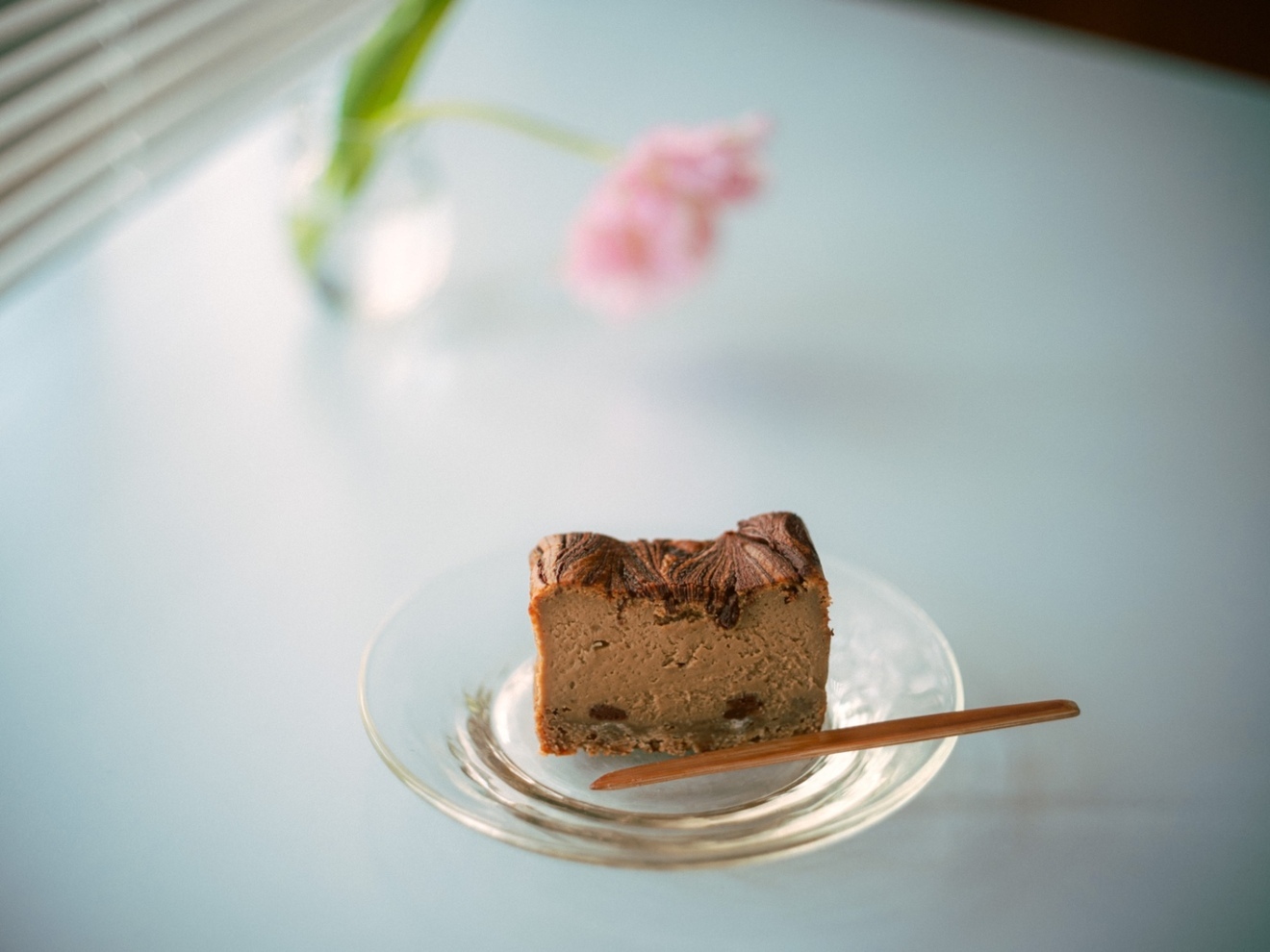 黒｜ほろ苦チョコと珈琲の、世界一のチーズケーキ（毎月5本限定）