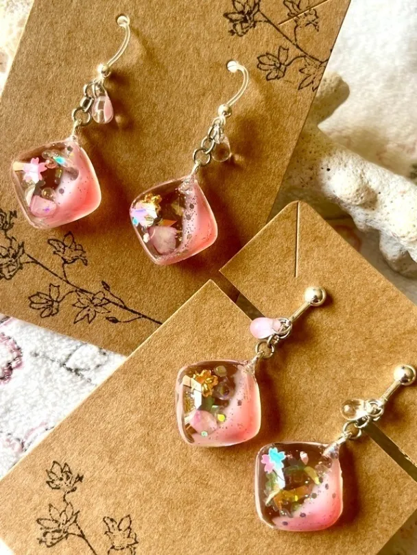 くすみピンク🌸さくらイヤリング／フックピアス【リベポ払い歓迎🎉】