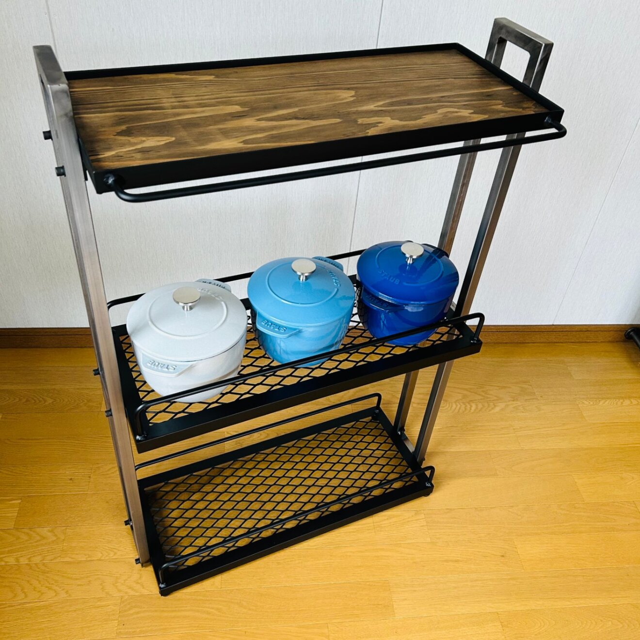 キッチン3段シェルフ　スタイリッシュ　オシャレ　アイアン家具
