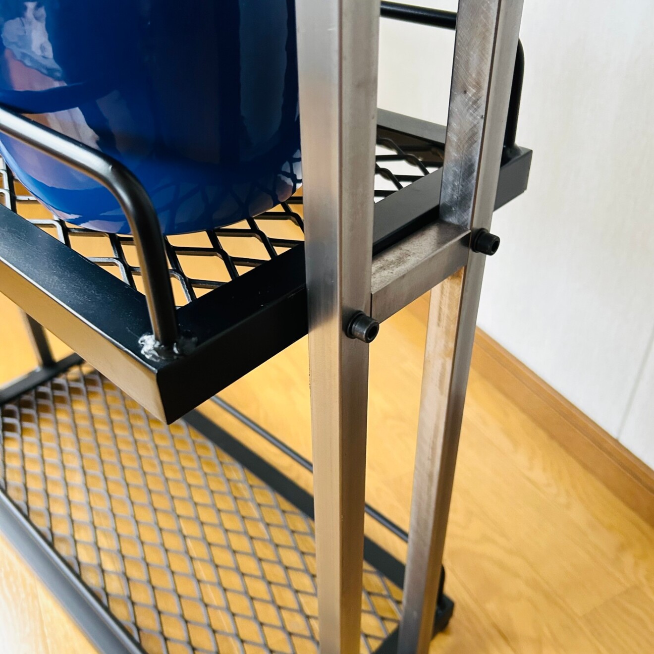 キッチン3段シェルフ　スタイリッシュ　オシャレ　アイアン家具