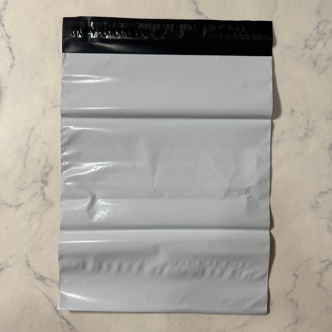 【予約販売】アパレル向け 宅配ビニール袋 1000枚｜28×35cm テープ付き フリマ・EC発送用