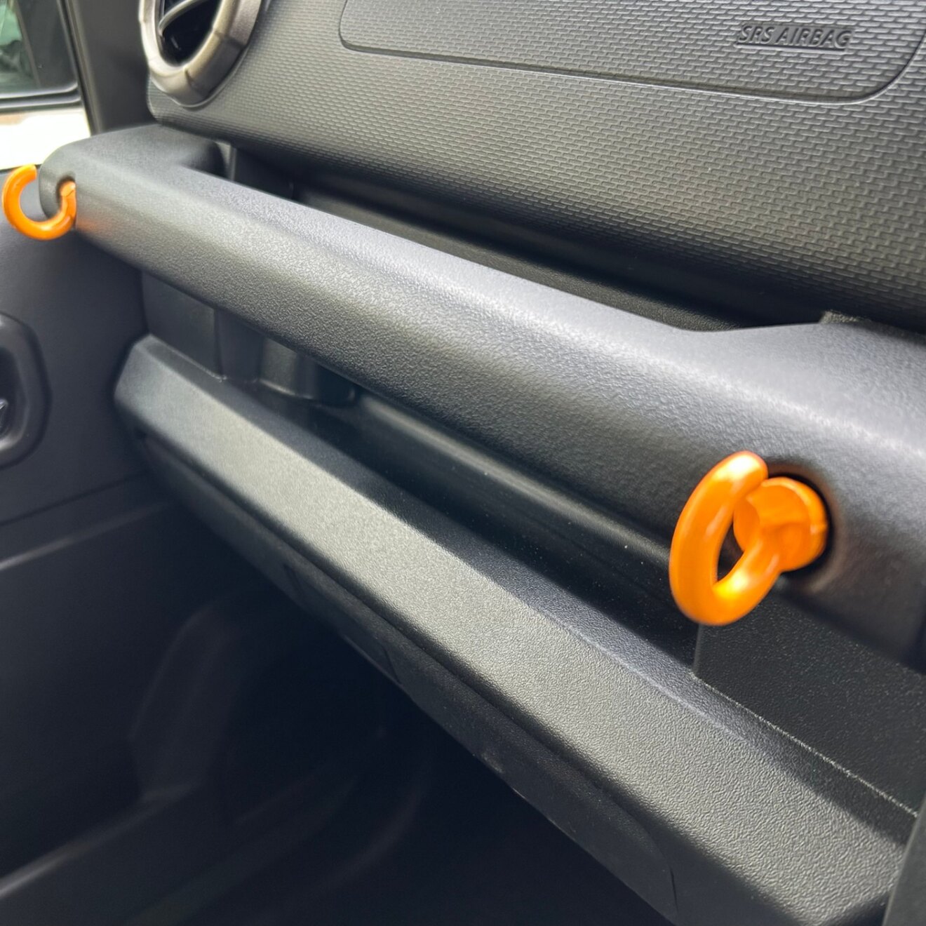コンビニフック 新型ジムニー　JB64B/74 アクセサリー　オレンジ ２個