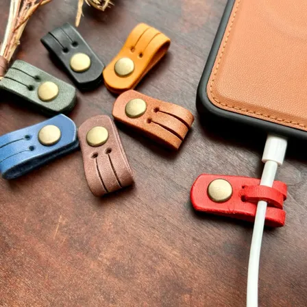 【標準サイズ】　なくさない本革コードクリップ　コードホルダー　全8色　単品