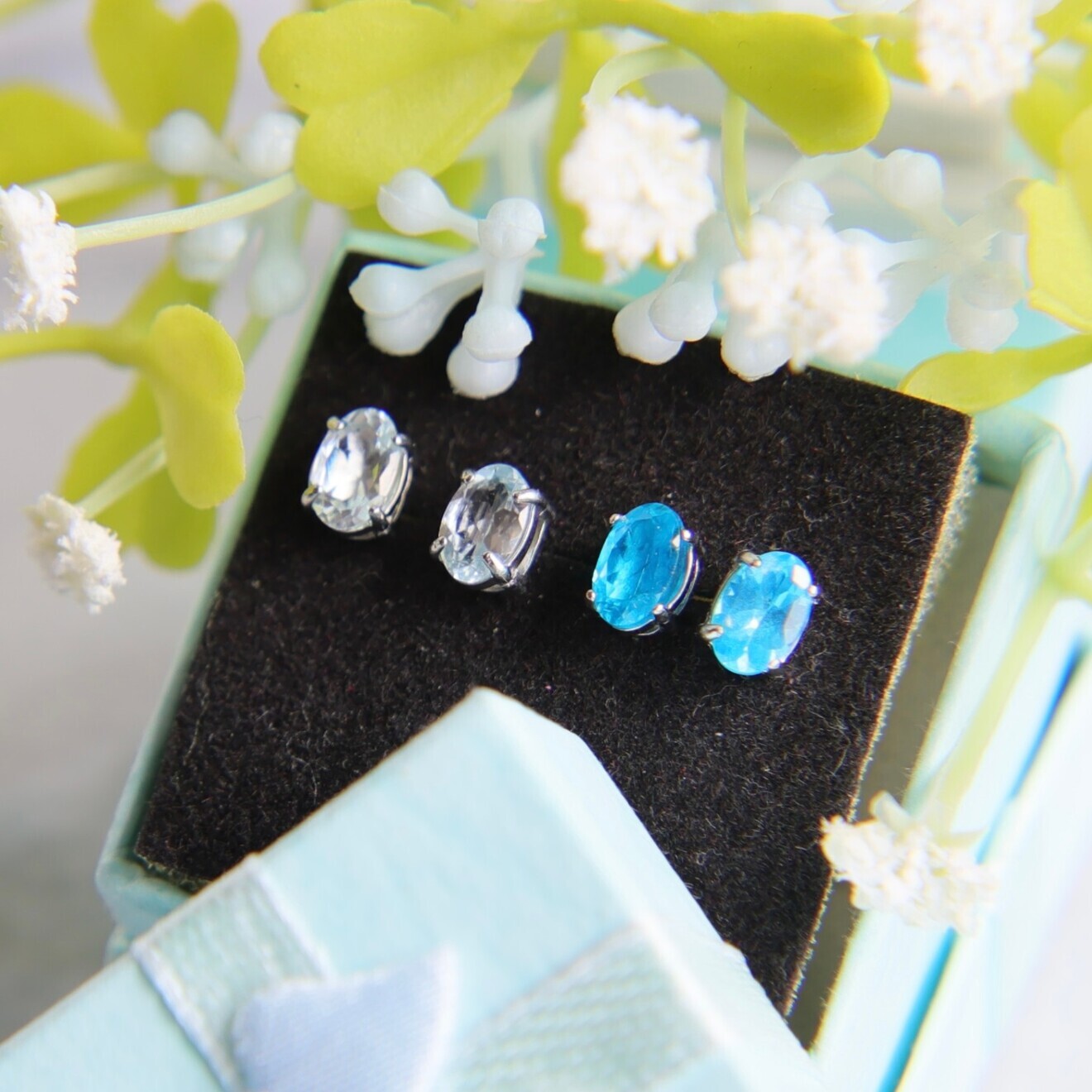 【金属アレルギー対応】ネオンブルーアパタイト×アクアマリン 一粒ピアスセット｜夏色の輝き2色