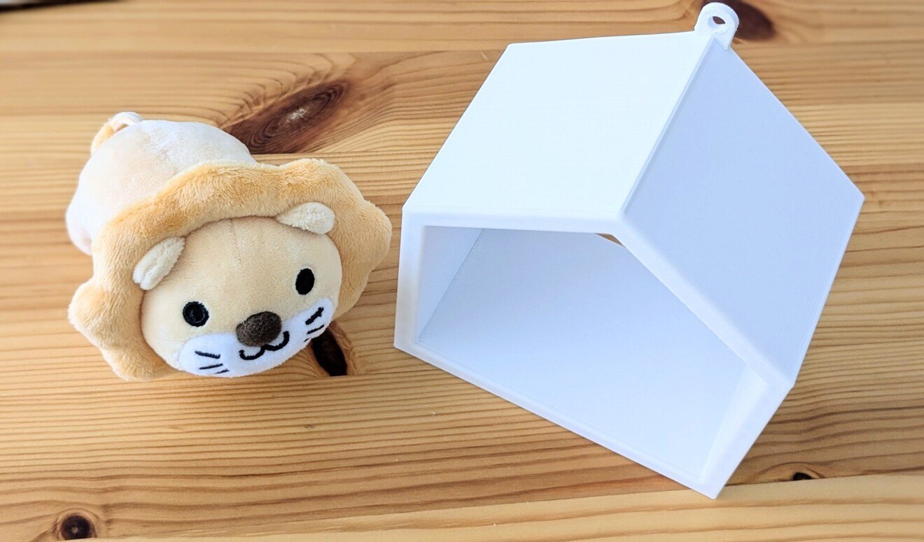学長ライオンぬいぐるみ用 おうち【壁掛け小物棚】