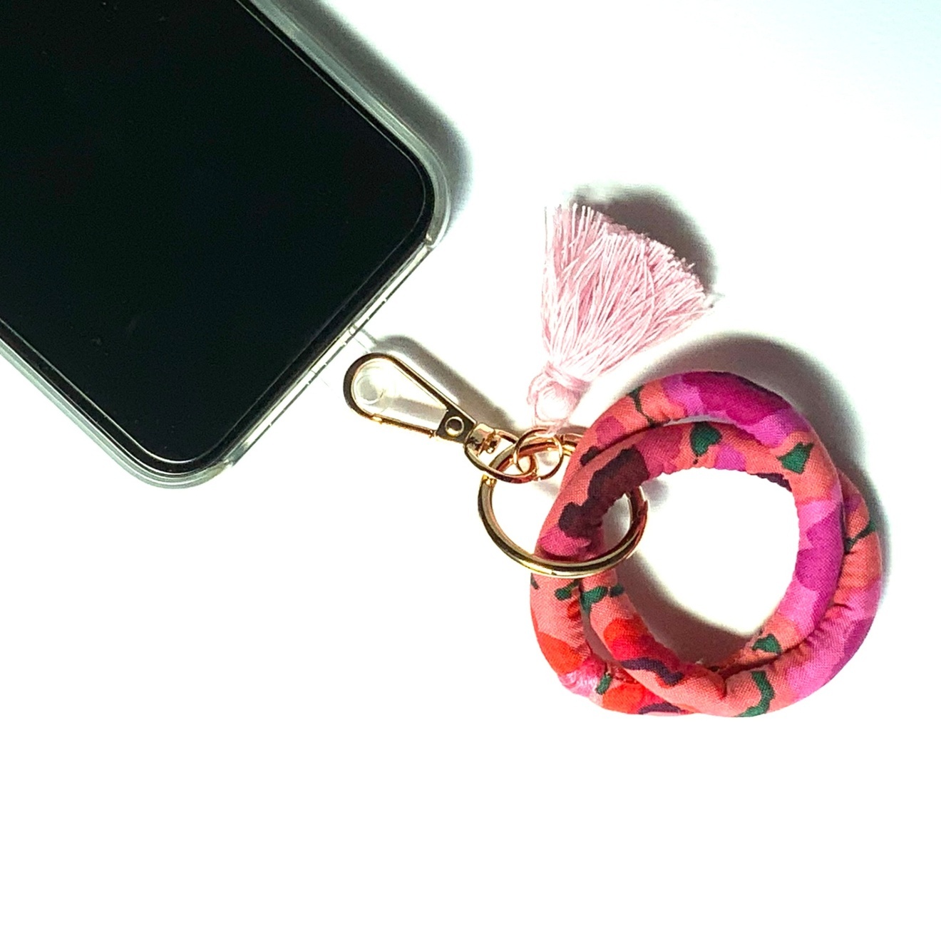 ファブリック ツイストチャーム｜リング型スマホチャーム  ローズ×ピンクタッセル　