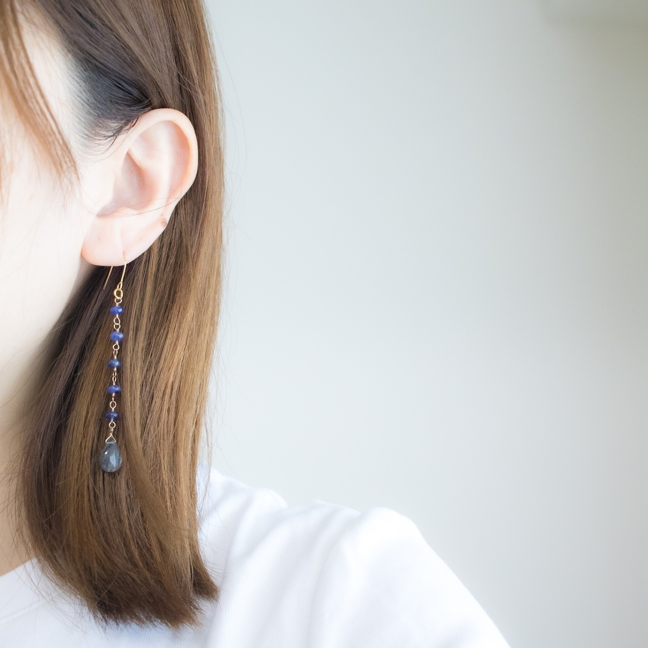 【ハンドメイド】ブルーサファイア モスアクアマリン ロングピアス