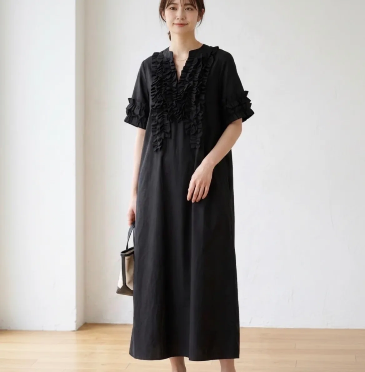 【大人フェミニン♡】ブラックロングワンピース｜ゆったり M〜L キーネック　落ち感あり