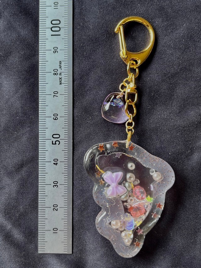 りぼんイルカ🐬シャカシャカキーホルダー【リベポ払歓迎🎉】