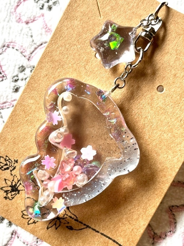 桜イルカ🐬シャカシャカキーホルダー【リベポ払歓迎🎉】