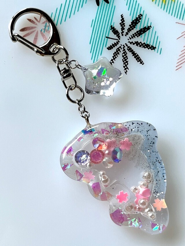 桜イルカ🐬シャカシャカキーホルダー【リベポ払歓迎🎉】