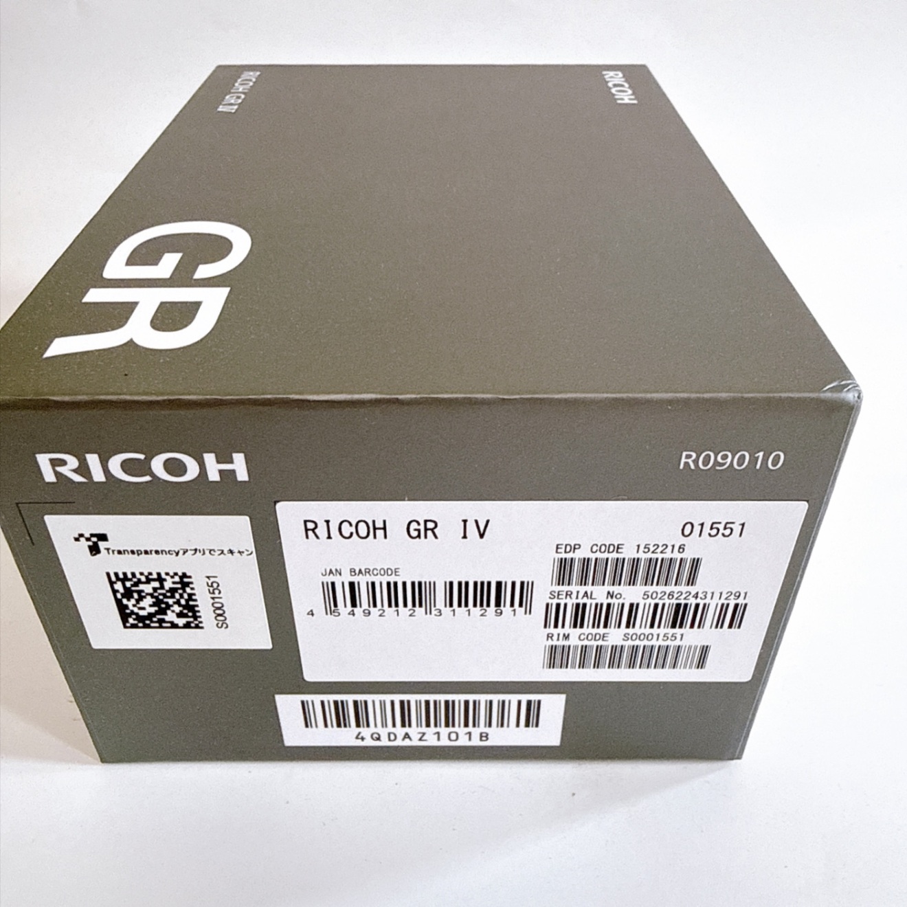 【新品】RICOH　リコー　GR Ⅳ　デジカメ