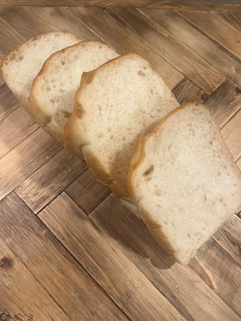 小麦香る毎日の食卓にちょっと贅沢を🎵お食事パンセット🍞🥐