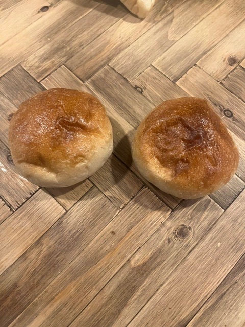 小麦香る毎日の食卓にちょっと贅沢を🎵お食事パンセット🍞🥐