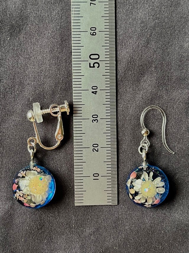 青✖️白花🩵🤍イヤリング／フックピアス【リベポ払い歓迎🎉】