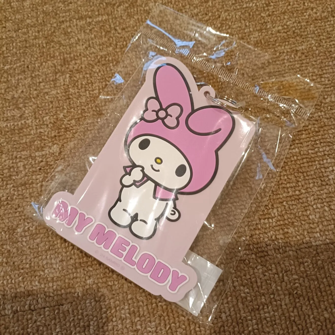 新品 未開封 サンリオ マイメロディ ラバーダイカットパスケース