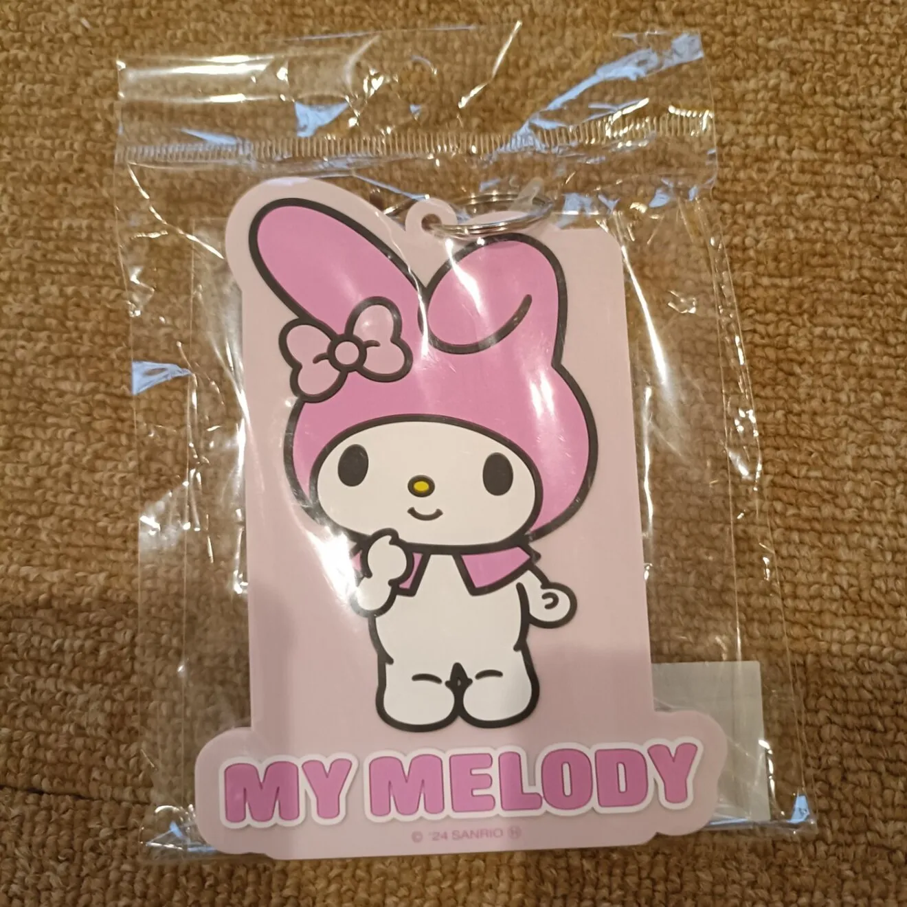 新品 未開封 サンリオ マイメロディ ラバーダイカットパスケース