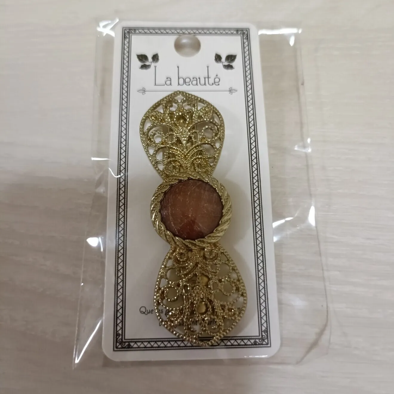 新品未使用 La beaute ヘアクリップ バレッタ 2個セットアンティーク調