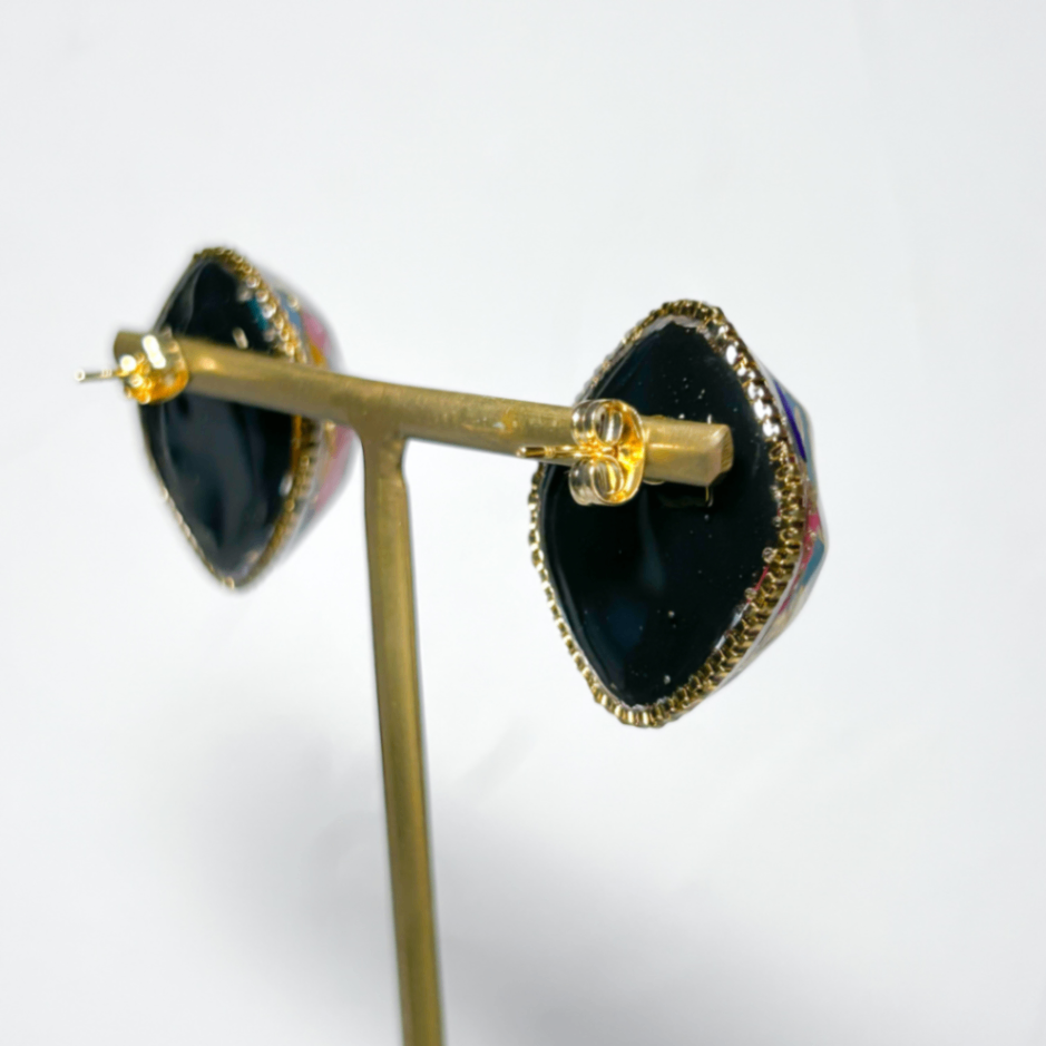 ピアス イヤリング 個性が輝く カラフル シェル ｜SAZARE BLACK diamond