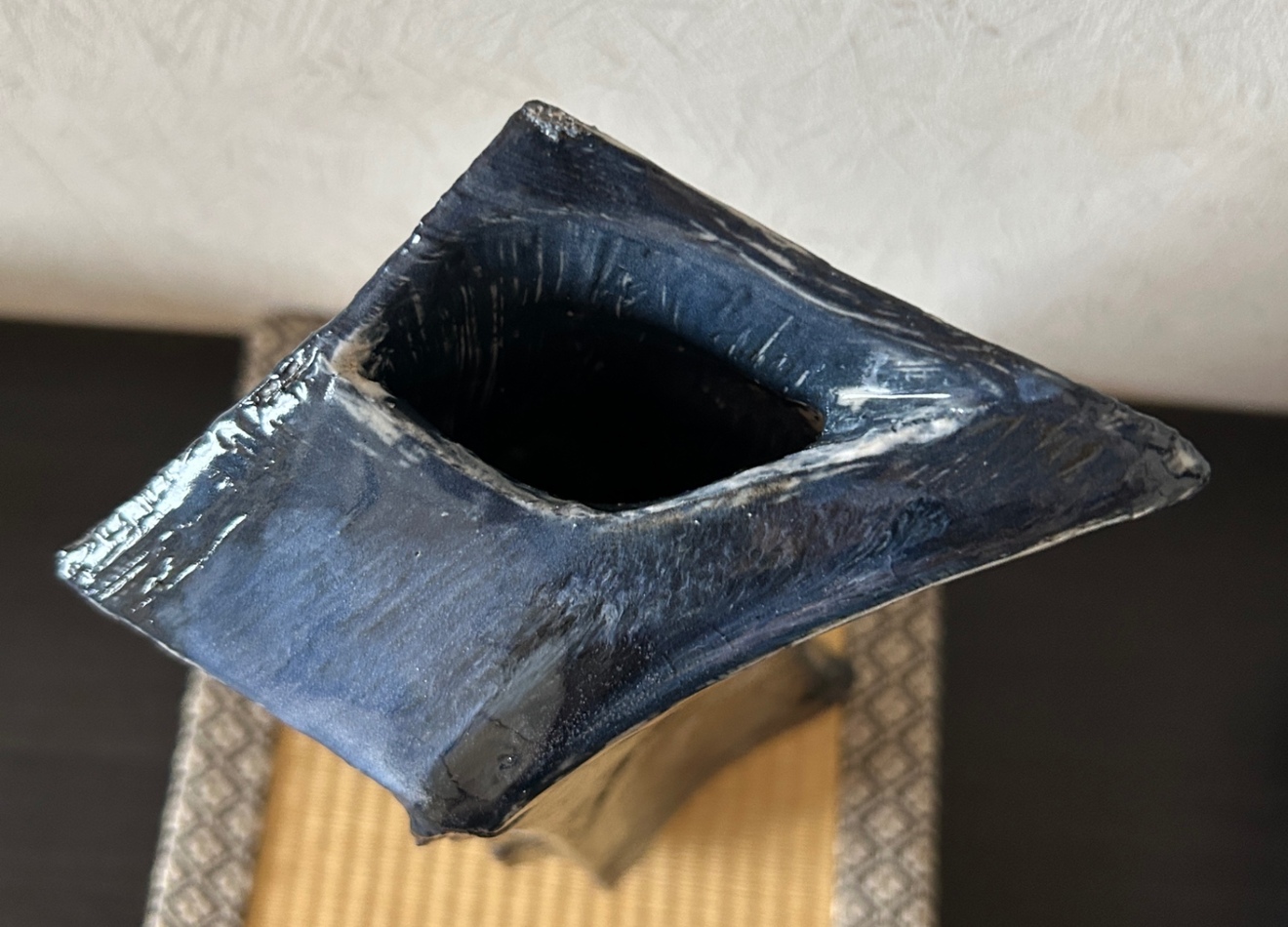 花器　花瓶　 夜の摩天楼を宿す一点物　陶器　受賞作家作品