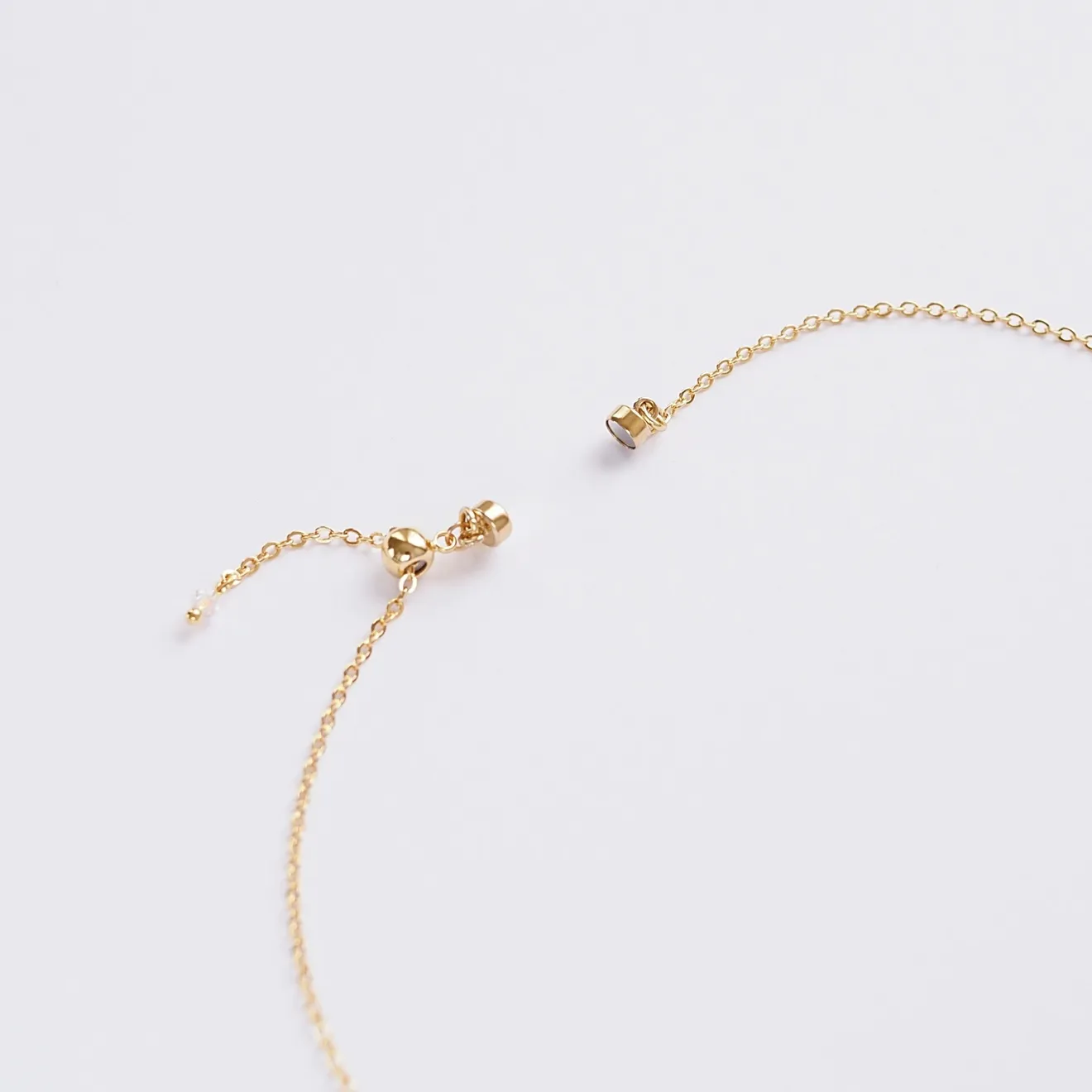 大人のシンプル＊ジルコニアのネックレス◇マグネット着脱〈サイズ調節可〉/ゴールド・シルバー