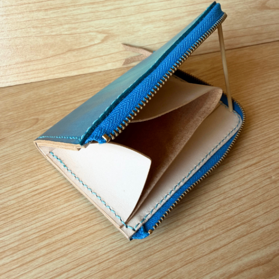 【ハンドメイド】コンパクト手染めヌメ革財布