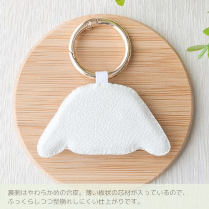 たれ耳うさぎバッグチャーム《オレンジさん》｜ふわふわ刺繍キーホルダー・ホーランドロップ