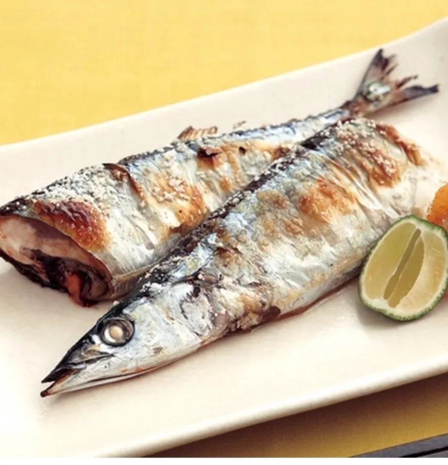樹齢25年がうみだす極上の香り。お酒に、魚に、魔法のひと搾り。万能すだち。【傷あり家庭用】
