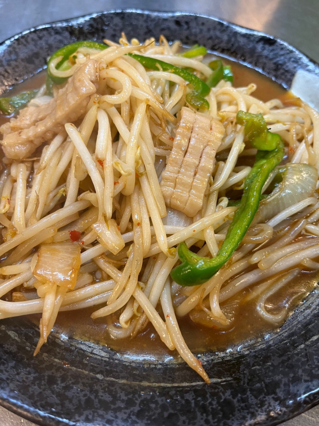 牛タンを何倍も美味しくする特製塩ダレ