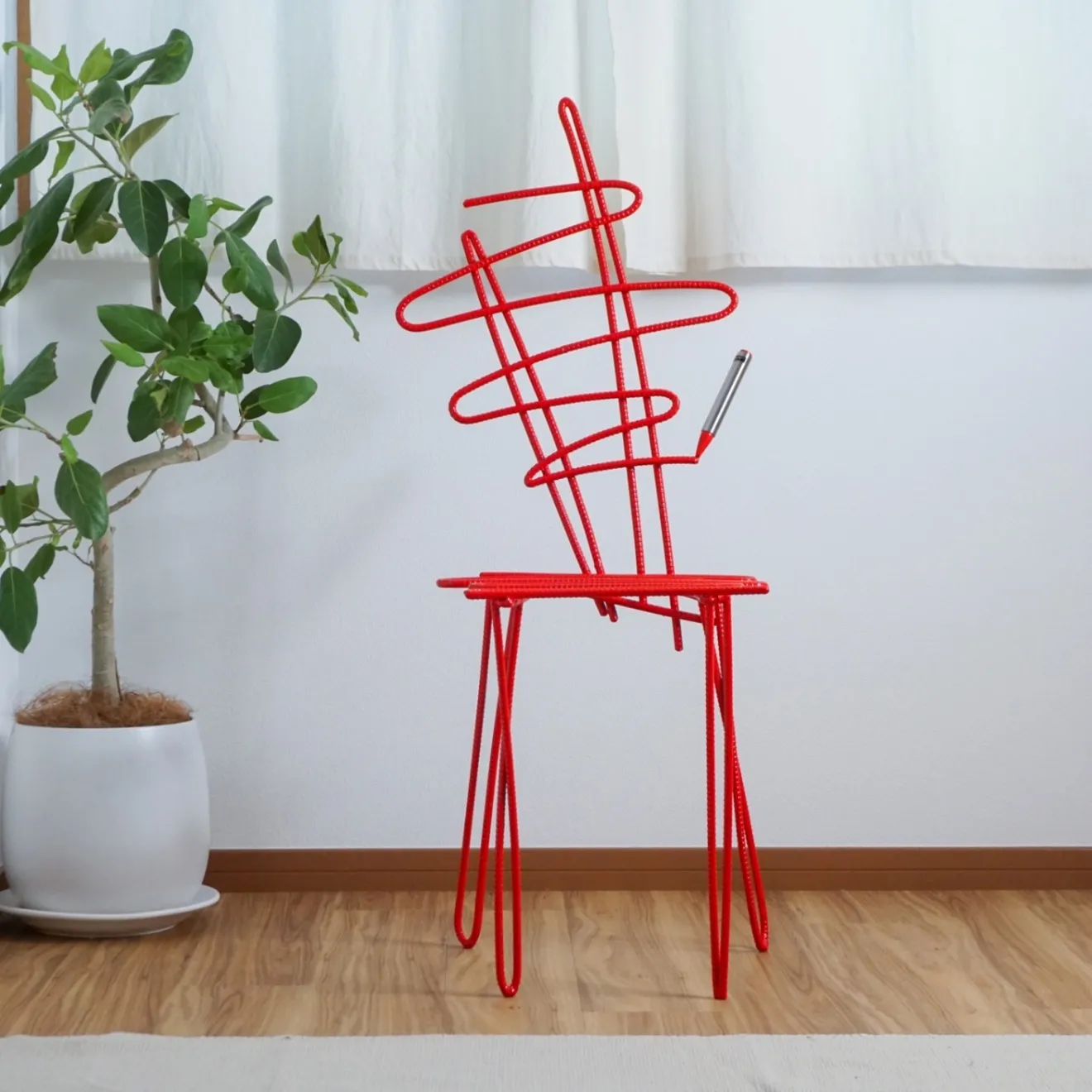 【彫刻インテリア】Rakugaki Chair - wavy
