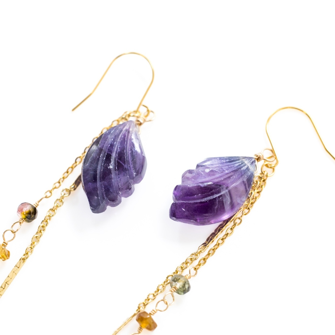 【ハンドメイド】フローライト トルマリン 羽モチーフ ロングピアス
