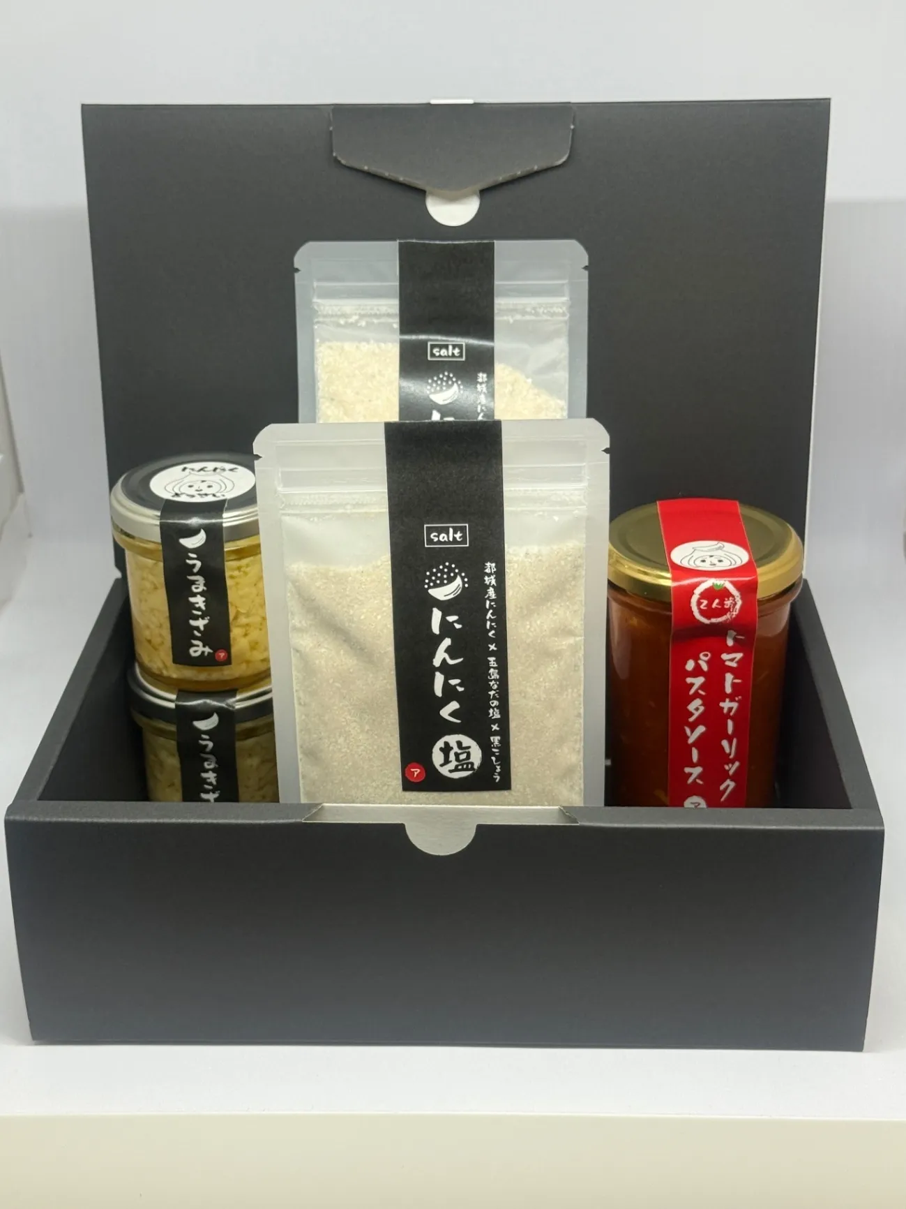 [ギフト]食卓ににんにくの香りを！
(にんにく栽培時農薬不使用)