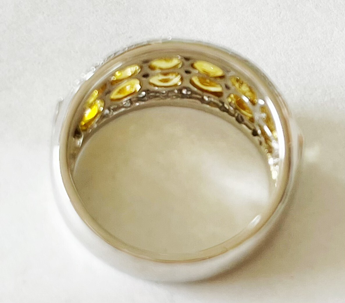 天然イエローサファイア 2.530ct ダイヤモンド 0.120ct PT900 リング