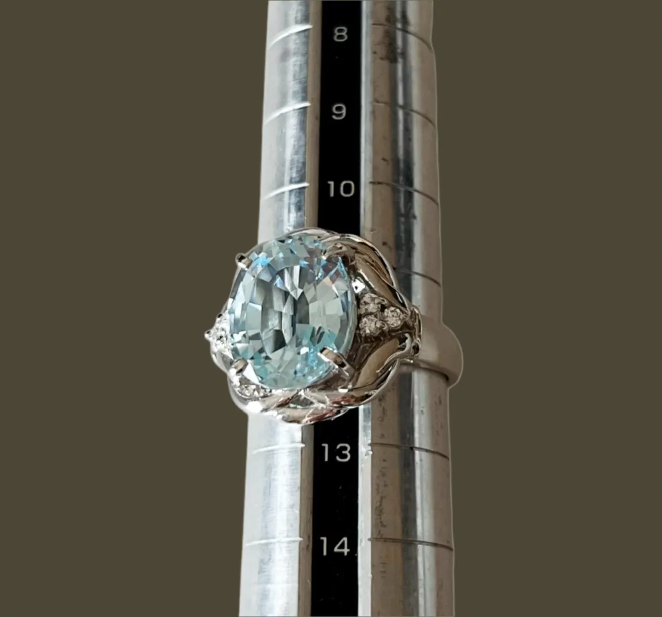 天然アクアマリン 4.690ct ダイヤモンド 0.100ct Pt900 リング