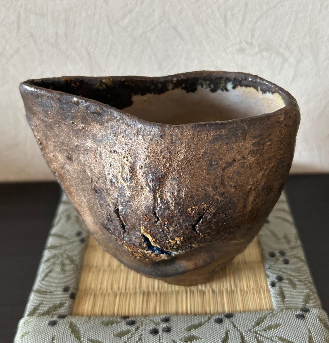 片口酒器＆ぐい呑み セット — 古代の宴を再現する一点物　受賞作家作品　陶器　器
