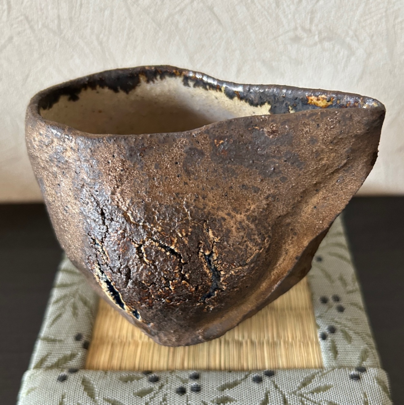 片口酒器＆ぐい呑み セット — 古代の宴を再現する一点物　受賞作家作品　陶器　器
