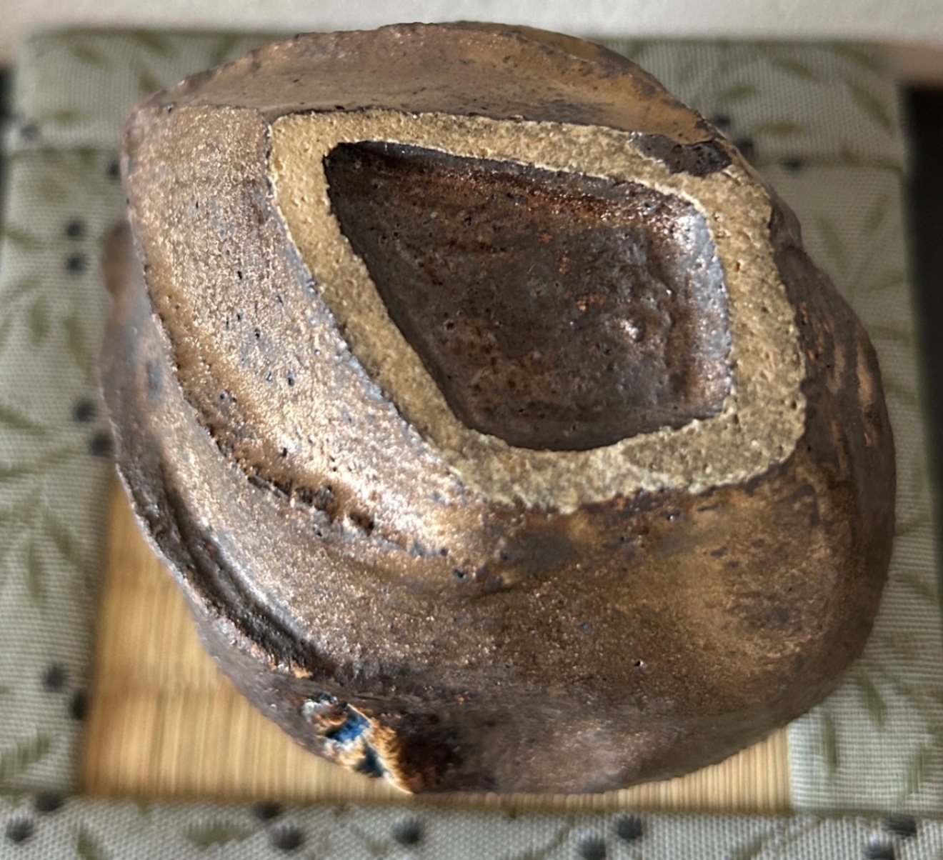 片口酒器＆ぐい呑み セット — 古代の宴を再現する一点物　受賞作家作品　陶器　器