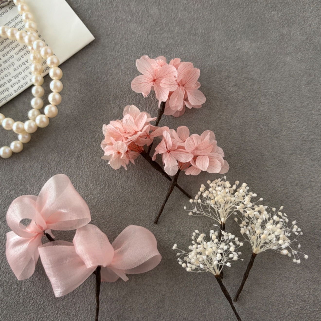 ハンドメイド｜七五三・結婚式に｜淡いピンク紫陽花の花束のような髪飾り｜ドライフラワー｜