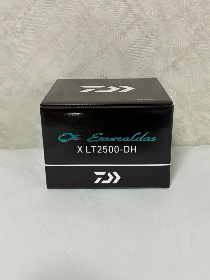 【新品】ダイワ エメラルダス X LT2500-DH 24年モデル スピニングリール