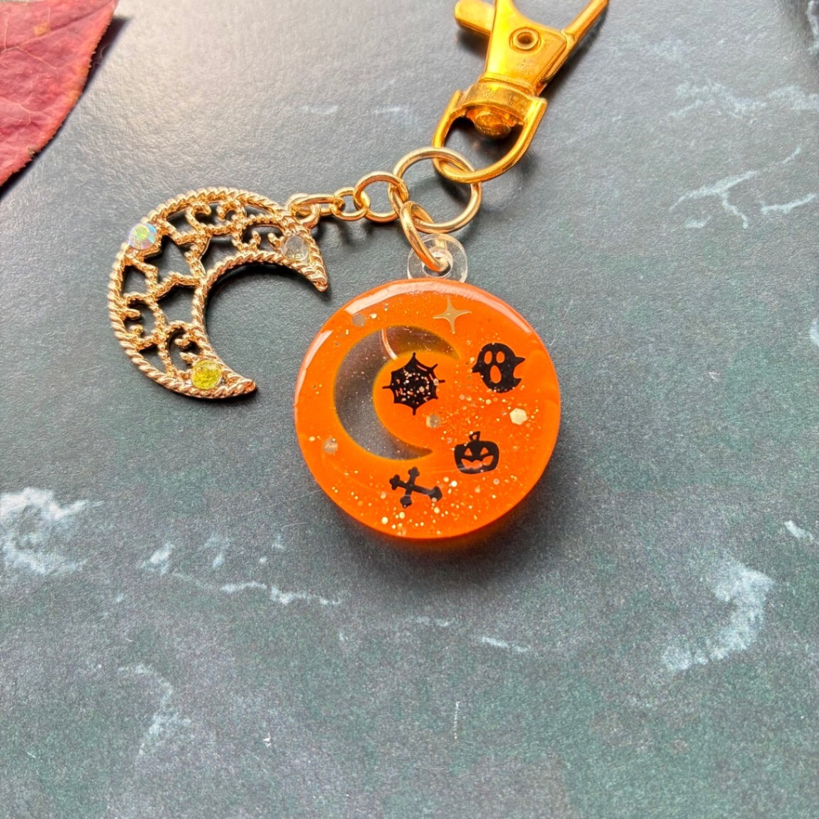 ハロウィンナイト バッグチャーム キーホルダー かぼちゃ おばけ 三日月 レジン ハロウィン
