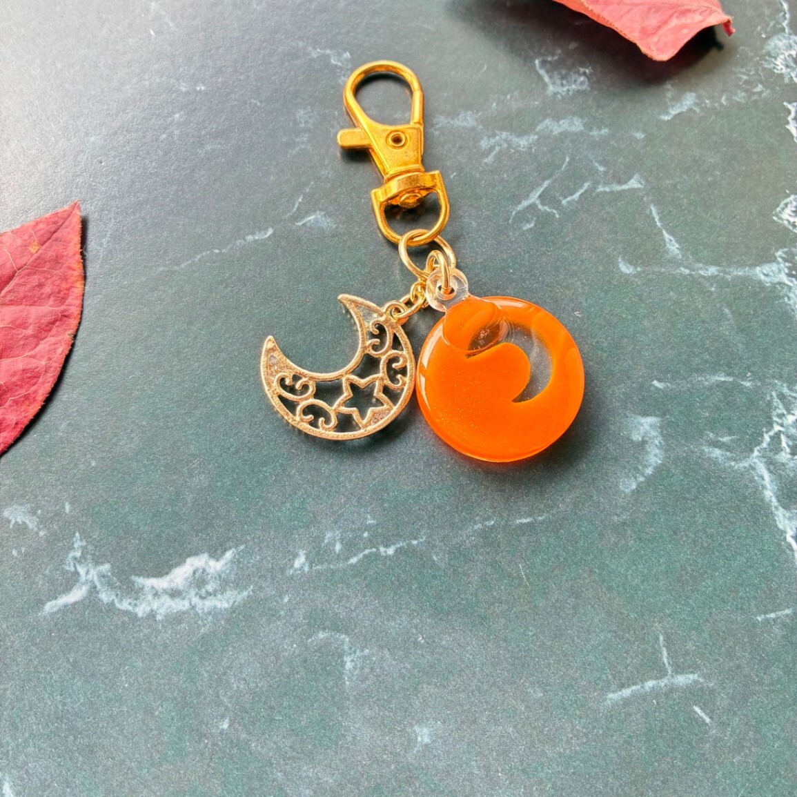 ハロウィンナイト バッグチャーム キーホルダー かぼちゃ おばけ 三日月 レジン ハロウィン
